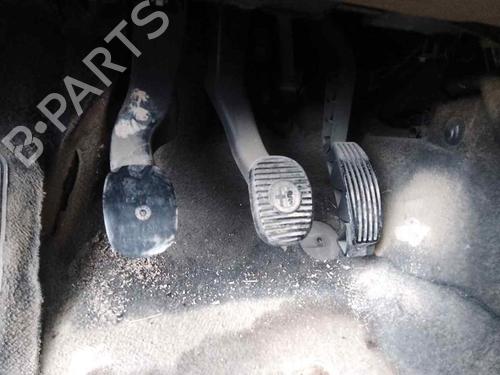 Pedal ALFA ROMEO 147 (937_) 1.6 16V T.SPARK ECO (937.AXA1A, 937.BXA1A) (105 hp) 28459863