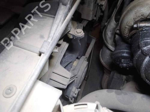 Used Radiator fan FORD FIESTA V (JH_, JD_) 1.4 TDCi (68 hp) 28468873