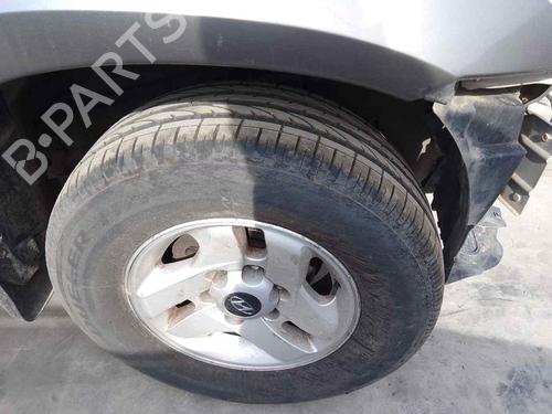 Used Right front steering knuckle HYUNDAI TERRACAN (HP) [2001-2008]  28453011