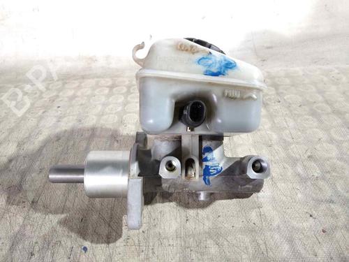 Used Brake master cylinder OPEL ZAFIRA A MPV (T98) [1999-2006]  26467137