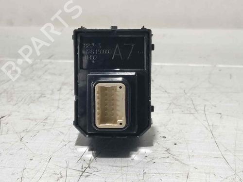 Mirror switch TOYOTA AURIS Estate (_E18_) 1.8 Hybrid (ZWE186_, ZWE186R, ZWE186H) | BP31930555I25