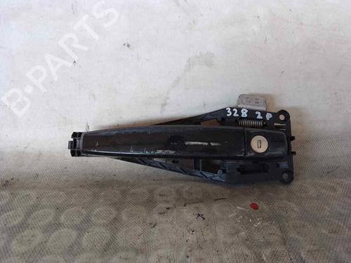 Used Front left exterior door handle OPEL CORSA D (S07) 1.4 (L08, L68) (90 hp) 26467569