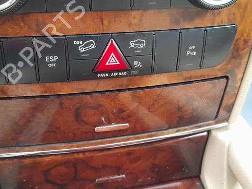 BP32707682I22 main image