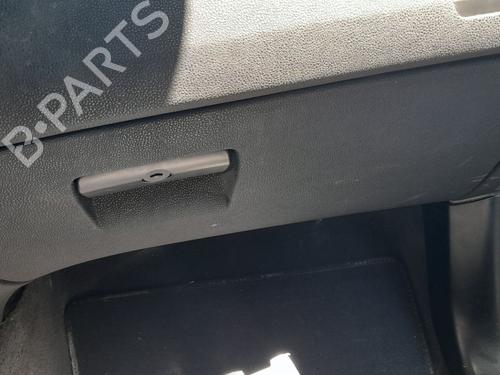 Guantera Guantera BMW X3 (E83) 3.0 d (204 hp) 34008173 34008173