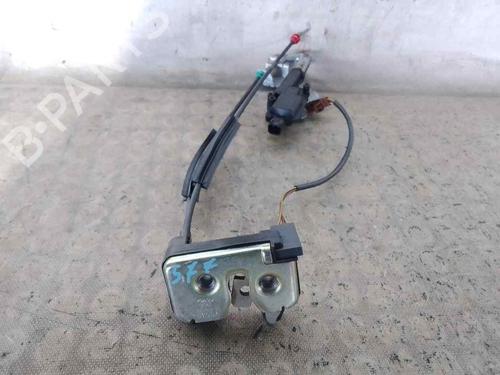 Used Tailgate lock FORD FIESTA V (JH_, JD_) 1.4 16V (80 hp) 26469662