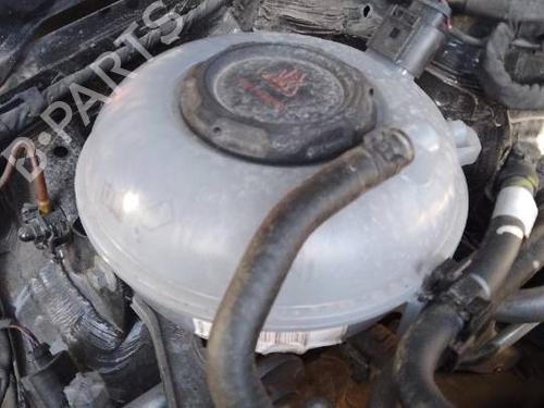 Used Expansion tank Expansion tank SKODA OCTAVIA III (5E3, NL3, NR3) [2012-2021] 40153397 40153397