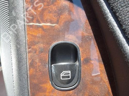 right-front-window-switch-mercedes-benz-c-class-w203-2000-2001-2002-2003-2004-2005-2006-2007-36073261 main image