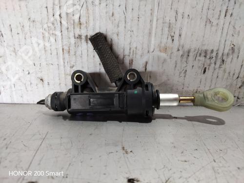 Used Clutch slave cylinder Clutch slave cylinder BMW 3 Touring (E46) 320 d (150 hp) 36361225 36361225