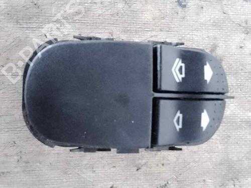 Used Left front window switch FORD FOCUS I (DAW, DBW) 1.8 TDCi (100 hp) 26467409