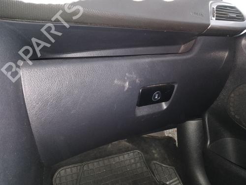 Handskerum PEUGEOT 207 (WA_, WC_) 1.4 16V (88 hp) 32115295