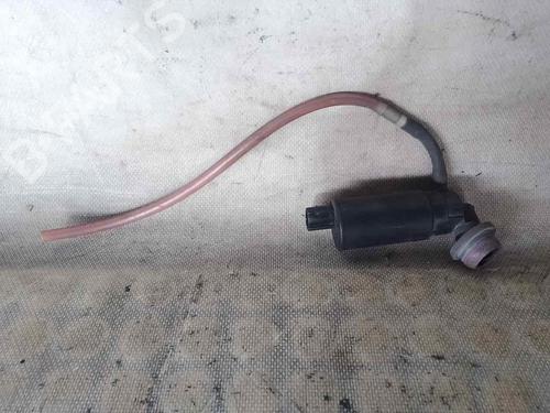 Used Washer pump TOYOTA COROLLA Verso (ZER_, ZZE12_, R1_) 1.8 (ZNR11_, ZNR11R) (129 hp) 26467189