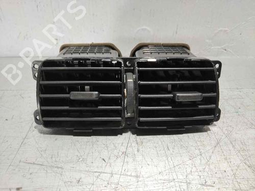 Used Air vent Air vent HYUNDAI TUCSON (JM) 2.0 All-wheel Drive (141 hp) 34553914 34553914