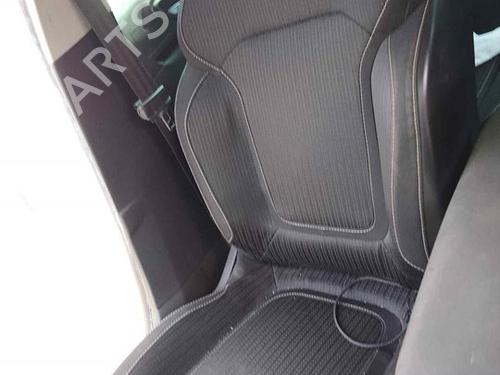 Used Right front seat RENAULT MEGANE IV Hatchback (B9A/M/N_) [2015-2025]  28453887