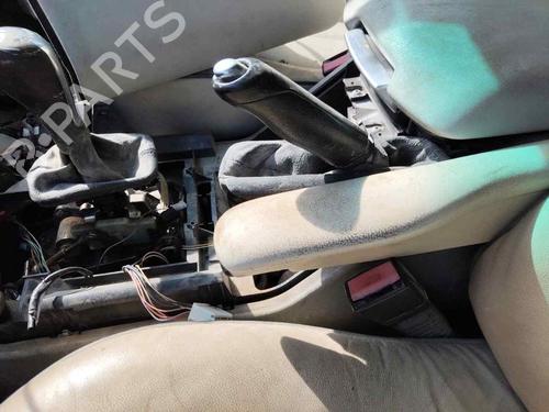 Used Hand brake LAND ROVER RANGE ROVER III (L322) 3.0 D 4x4 (177 hp) 29374631