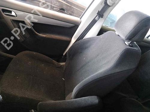 Used Right front seat CITROËN C4 Grand Picasso I (UA_) 1.6 HDi (109 hp) 28458993