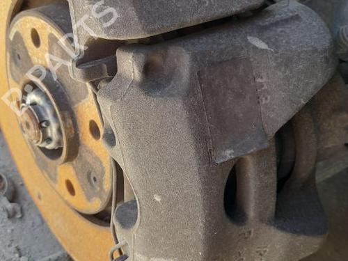Used Right front brake caliper Right front brake caliper PEUGEOT 5008 (0U_, 0E_) 1.6 HDi (112 hp) 33755992 33755992