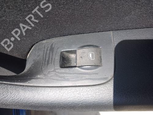 Used Right rear window switch Right rear window switch AUDI A4 B6 (8E2) 1.9 TDI (130 hp) 36438989 36438989