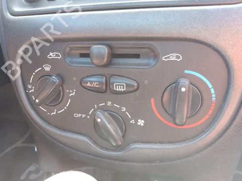 climate-control-peugeot-206-cc-2d-2000-2001-2002-2003-2004-2005-2006-2007-2008-36670032 main image