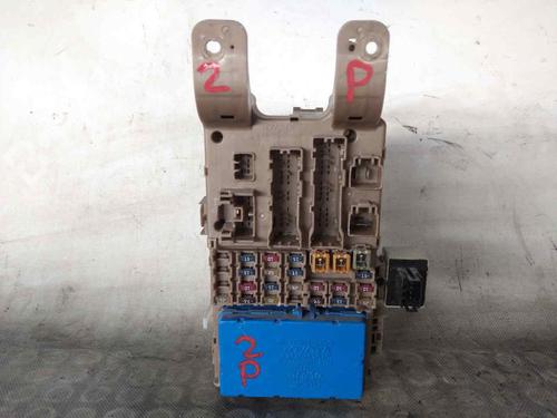 Used Fuse box TOYOTA COROLLA (_E12_) 1.6 VVT-i (ZZE121_, ZZE121R) (110 hp) 26471914