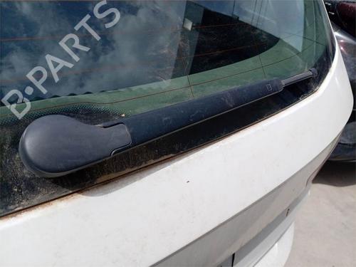 rear-windshield-wiper-arm-seat-ateca-kh7-khp-2016-38533425 main image