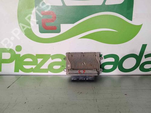Centralita motor PEUGEOT 206+ (2L_, 2M_) 1.1 (60 hp) 31068167