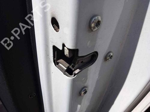 Used Front right lock OPEL CORSA E (X15) 1.3 CDTI (08, 68) (75 hp) 28462527