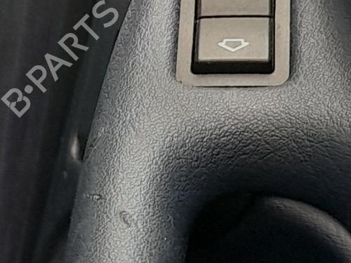 right-rear-window-switch-bmw-7-e38-1994-1995-1996-1997-1998-1999-2000-2001-32736308 main image