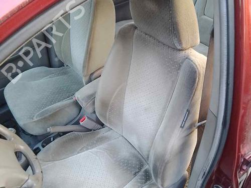 Used Left front seat HYUNDAI TUCSON (JM) 2.0 All-wheel Drive (141 hp) 28455751