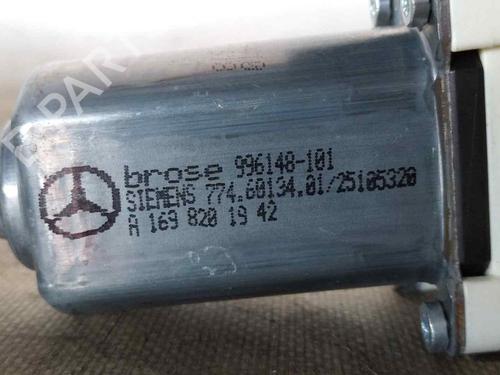 Left rear window motor MERCEDES-BENZ A-CLASS (W169) A 180 CDI (169.007, 169.307) | BP26477110E23 