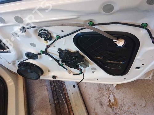 Used Front right window mechanism SEAT ARONA (KJ7, KJP) [2017-2025]  28466324