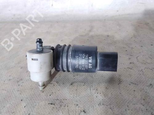 Used Washer pump VW GOLF VI (5K1) 1.6 TDI (90 hp) 26467296