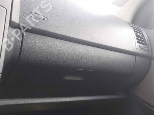 Used Glove box VW POLO IV (9N_, 9A_) 1.4 16V (80 hp) 28469246