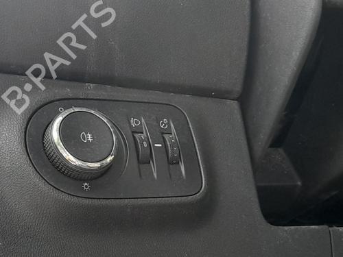 Used Headlight switch Headlight switch OPEL CORSA E (X15) [2014-2026] 33556417 33556417