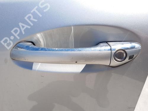 front-left-exterior-door-handle-mercedes-benz-c-class-w203-2000-2001-2002-2003-2004-2005-2006-2007-36073236 main image