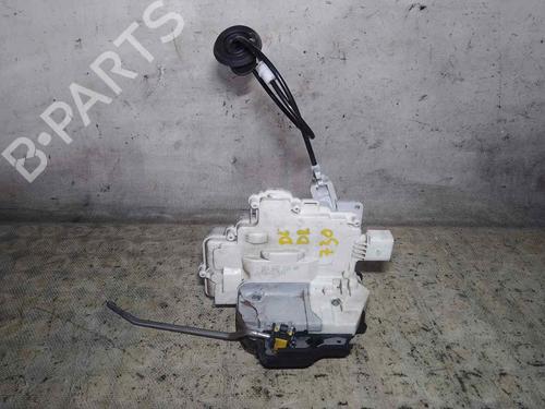 Used Front right lock AUDI A4 B7 (8EC) 2.0 TDI 16V (140 hp) 26471567