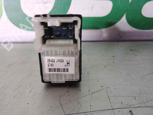 Right front window switch RENAULT KOLEOS I (HY_) 2.0 dCi (HY0K) | BP31712944I26