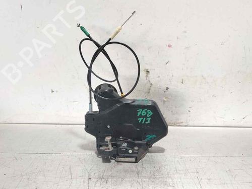 rear-left-lock-toyota-corolla-_e12_-2001-2002-2003-2004-2005-2006-2007-2008-33326807 main image