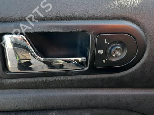 Used Front left interior door handle Front left interior door handle VW PASSAT B5 (3B2) [1996-2001] 33126431 33126431