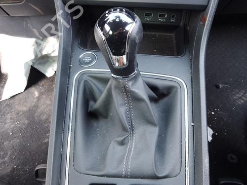 Shift knob SEAT LEON (5F1) | BP38285316I34 - Image 3