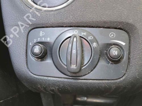 Used Headlight switch FORD MONDEO IV (BA7) [2007-2015]  29127312