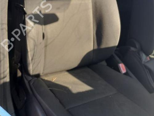 Used Right front seat RENAULT MEGANE III Hatchback (BZ0/1_, B3_) [2008-2026]  33042488