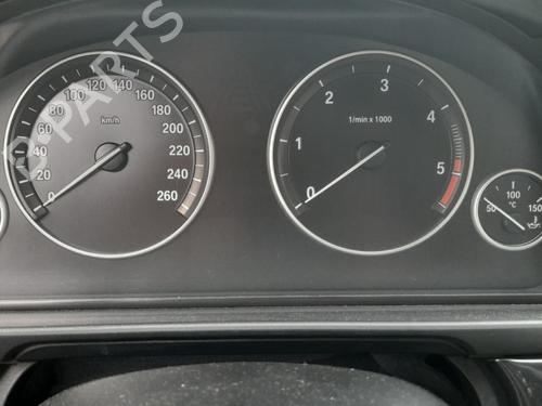 Used Instrument cluster Instrument cluster BMW 5 Touring (F11) 520 d (184 hp) 32978903 32978903
