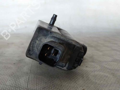 Washer pump KIA SORENTO I (JC) 2.5 CRDi 4WD | BP28123235E24 