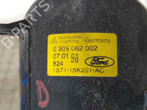 Right front fog light FORD MONDEO III (B5Y) 2.0 16V | BP28123285C31 