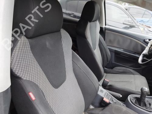Køler SEAT LEON (1P1)  | BP26473360M31 