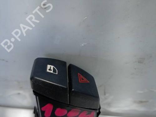 Used Warning switch Warning switch BMW 5 Touring (F11) 520 d (184 hp) 40513119 40513119