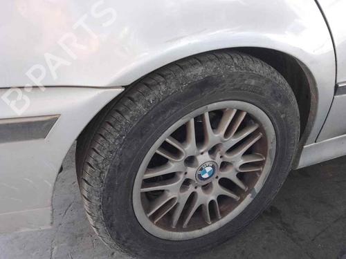 Used Right rear steering knuckle BMW 5 (E39) 530 d (184 hp) 28466016