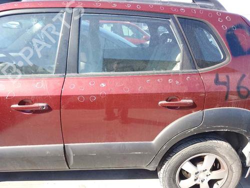 Used Left rear door HYUNDAI TUCSON (JM) 2.0 All-wheel Drive (141 hp) 28455785