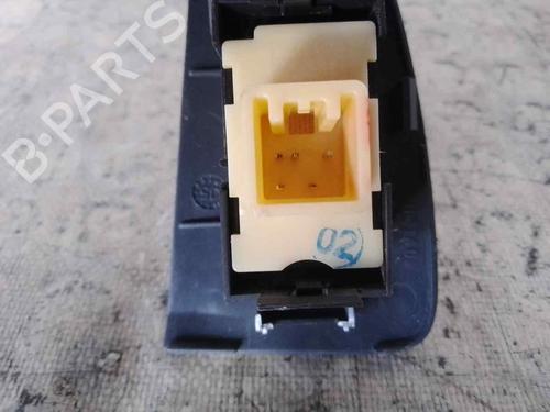 Right front window switch TOYOTA AVENSIS Saloon (_T25_) 2.0 D-4D (CDT250_, CDT250R) | BP26469987I26 