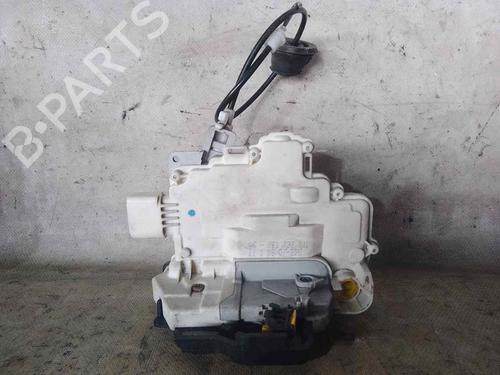 Used Front left lock AUDI A4 B7 (8EC) 2.0 TDI 16V (140 hp) 28061094
